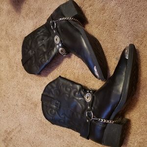 Laredo cowboy boots.